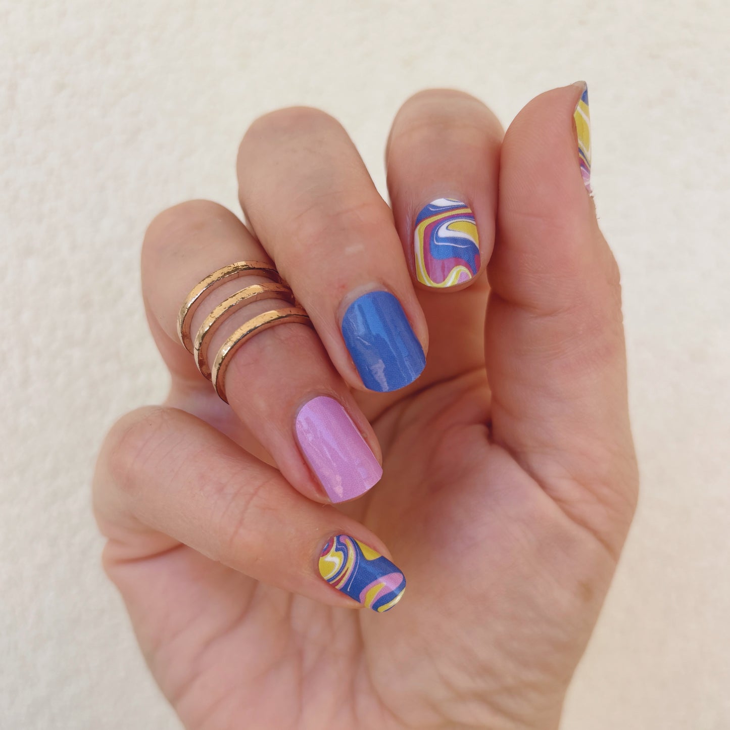 Psychedelic Burst // Nail Polish Strips