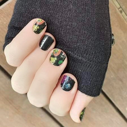 Spooktacular // Nail Polish Strips